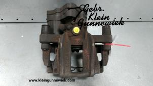 Used Rear brake calliper, right Volkswagen Golf Price € 75,00 Margin scheme offered by Gebr.Klein Gunnewiek Ho.BV