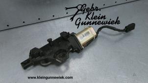 Used Tailgate lock mechanism BMW 5-Serie Price € 100,00 Margin scheme offered by Gebr.Klein Gunnewiek Ho.BV