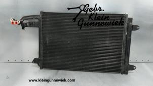 Usados Condensador de aire acondicionado Volkswagen Golf Precio € 45,00 Norma de margen ofrecido por Gebr.Klein Gunnewiek Ho.BV