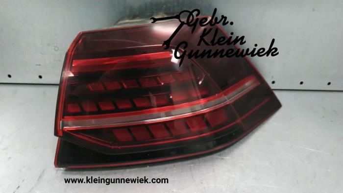 Taillight, right from a Volkswagen Golf 2017