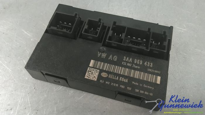 Used Body control computer Volkswagen Passat Price € 30,00 Margin scheme offered by Klein Gunnewiek Autodemontage & Motorentechniek