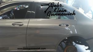 Usagé Porte arrière gauche Mercedes C-Klasse Prix € 325,00 Règlement à la marge proposé par Gebr.Klein Gunnewiek Ho.BV