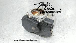 Used Throttle body Mercedes C-Klasse Price € 110,00 Margin scheme offered by Gebr.Klein Gunnewiek Ho.BV
