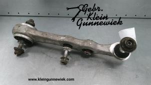 Usagé Bras de suspension bas avant droit Mercedes C-Klasse Prix € 75,00 Règlement à la marge proposé par Gebr.Klein Gunnewiek Ho.BV