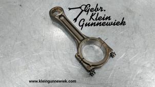 Używane Korbowód Volkswagen Tiguan Cena € 75,00 Procedura marży oferowane przez Gebr.Klein Gunnewiek Ho.BV