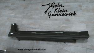 Used Side skirt, left BMW I4 Price € 395,00 Margin scheme offered by Gebr.Klein Gunnewiek Ho.BV