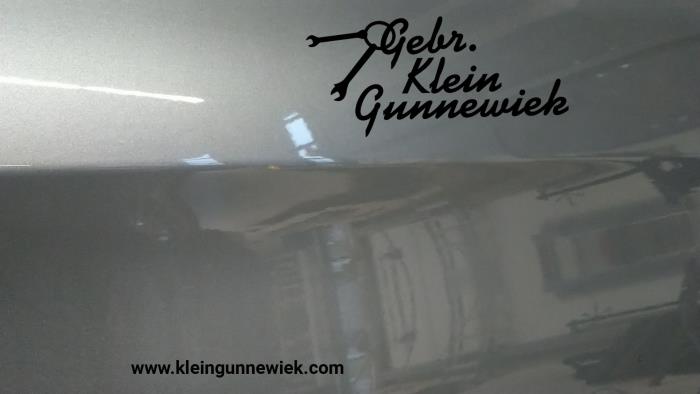 Porte arrière gauche d'un Mercedes C-Klasse 2015