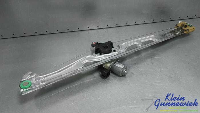 Usados Motor de ventanilla de puerta Ford Transit Precio € 68,00 Norma de margen ofrecido por Klein Gunnewiek Autodemontage & Motorentechniek