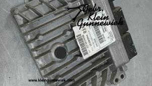 Używane Sterownik wtrysku Renault Kangoo Cena € 75,00 Procedura marży oferowane przez Gebr.Klein Gunnewiek Ho.BV