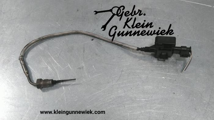 Exhaust heat sensor Mercedes C-Klasse - A0009053101 651921