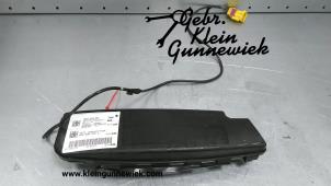 Usagé Airbag latéral Volkswagen Polo Prix € 50,00 Règlement à la marge proposé par Gebr.Klein Gunnewiek Ho.BV