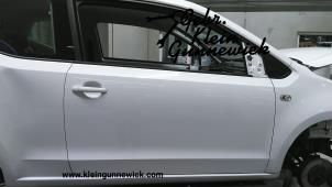 Gebrauchte Tür 2-türig rechts Volkswagen E-Up Preis € 295,00 Margenregelung angeboten von Gebr.Klein Gunnewiek Ho.BV