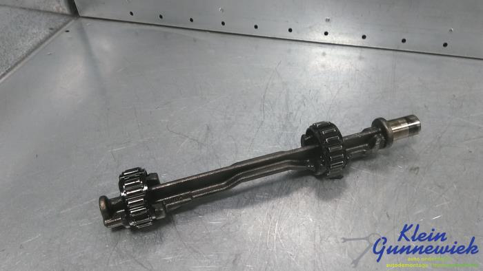 Używane Wal balansujacy Mercedes E-Klasse Cena € 66,00 Procedura marży oferowane przez Klein Gunnewiek Autodemontage & Motorentechniek