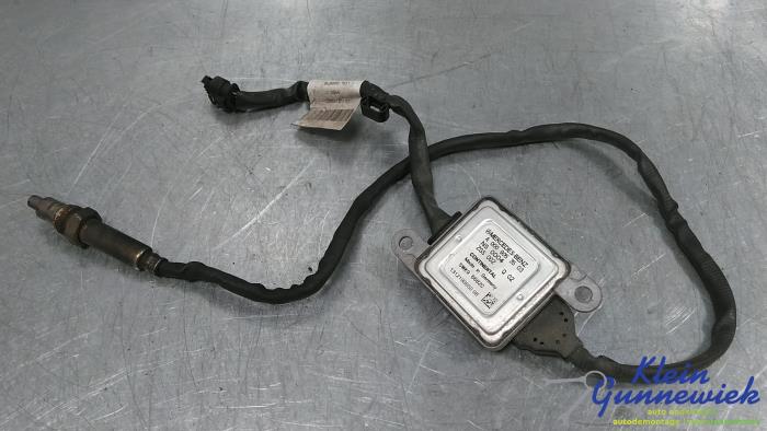 Używane Sonda lambda Mercedes C-Klasse Cena € 175,00 Procedura marży oferowane przez Klein Gunnewiek Autodemontage & Motorentechniek