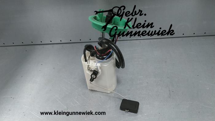 Electric fuel pump from a Volkswagen Golf 2014