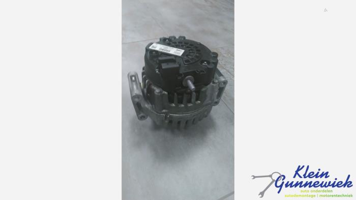 Begagnade Dynamo Mercedes C-Klasse Pris € 159,00 Marginaltabell erbjuds av Klein Gunnewiek Autodemontage & Motorentechniek