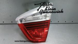 Gebrauchte Rücklicht rechts BMW 3-Serie Preis € 45,00 Margenregelung angeboten von Gebr.Klein Gunnewiek Ho.BV