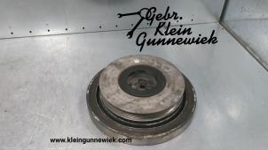 Used Crankshaft pulley Mercedes Vito Price € 120,00 Margin scheme offered by Gebr.Klein Gunnewiek Ho.BV
