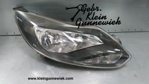 Gebrauchte Scheinwerfer rechts Ford Focus Preis € 115,00 Margenregelung angeboten von Gebr.Klein Gunnewiek Ho.BV