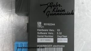 Gebrauchte Cabriodach Steuergerät Opel Tigra Preis € 65,00 Margenregelung angeboten von Gebr.Klein Gunnewiek Ho.BV