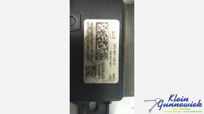 Begagnade Dator (diverse) Cupra Leon Pris € 51,00 Marginaltabell erbjuds av Klein Gunnewiek Autodemontage & Motorentechniek
