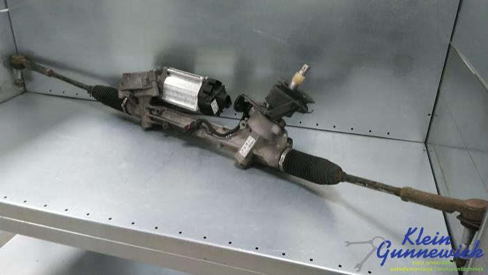 Begagnade Styrbox Opel Insignia Pris € 190,00 Marginaltabell erbjuds av Klein Gunnewiek Autodemontage & Motorentechniek