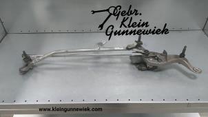 Used Wiper motor + mechanism Mercedes E-Klasse Price € 195,00 Margin scheme offered by Gebr.Klein Gunnewiek Ho.BV