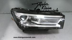 Used Headlight, right Audi Q5 Price € 325,00 Margin scheme offered by Gebr.Klein Gunnewiek Ho.BV