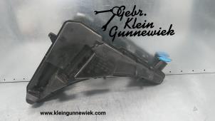Usagé Réservoir lave-glace avant Audi Q5 Prix € 45,00 Règlement à la marge proposé par Gebr.Klein Gunnewiek Ho.BV