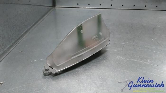 Używane Antena GPS BMW 5-Serie Cena € 25,00 Procedura marży oferowane przez Klein Gunnewiek Autodemontage & Motorentechniek