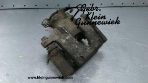 Used Rear brake calliper, right Opel Movano Price € 50,00 Margin scheme offered by Gebr.Klein Gunnewiek Ho.BV