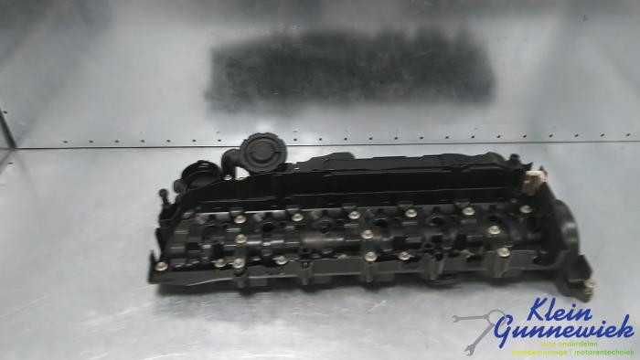 Ventildeckel van een BMW 5-Serie 2012