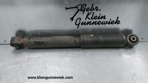 Usados Amortiguador derecha detrás Volkswagen Transporter Precio € 35,00 Norma de margen ofrecido por Gebr.Klein Gunnewiek Ho.BV