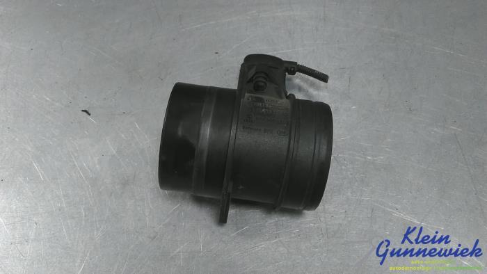 Begagnade Luftflödesmätare Audi A3 Pris € 15,00 Marginaltabell erbjuds av Klein Gunnewiek Autodemontage & Motorentechniek
