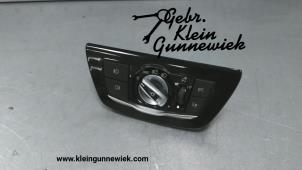 Używane Przelacznik swiatel BMW 5-Serie Cena € 65,00 Procedura marży oferowane przez Gebr.Klein Gunnewiek Ho.BV