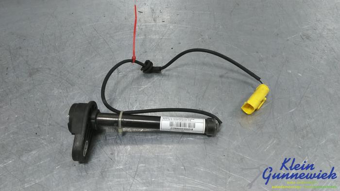 Begagnade Diverse Mercedes E-Klasse Pris € 21,00 Marginaltabell erbjuds av Klein Gunnewiek Autodemontage & Motorentechniek
