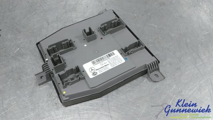 Used Body control computer Mercedes E-Klasse Price € 77,00 Margin scheme offered by Klein Gunnewiek Autodemontage & Motorentechniek