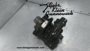 Usagé Boîtier thermostat Audi A4 Prix € 100,00 Règlement à la marge proposé par Gebr.Klein Gunnewiek Ho.BV