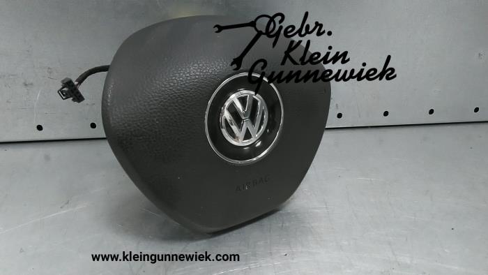 Left airbag (steering wheel) from a Volkswagen Transporter 2016