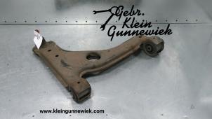 Used Front lower wishbone, right Opel Meriva Price € 50,00 Margin scheme offered by Gebr.Klein Gunnewiek Ho.BV