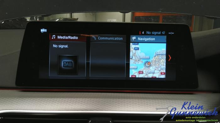 Begagnade Innerdisplay BMW 5-Serie Pris € 495,00 Marginaltabell erbjuds av Klein Gunnewiek Autodemontage & Motorentechniek