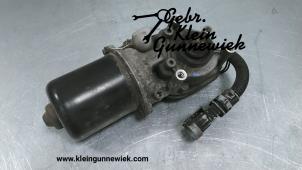 Gebrauchte Scheibenwischermotor vorne Renault Master Preis € 65,00 Margenregelung angeboten von Gebr.Klein Gunnewiek Ho.BV