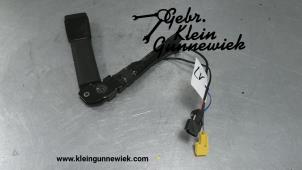 Used Seatbelt tensioner, left Opel Meriva Price € 50,00 Margin scheme offered by Gebr.Klein Gunnewiek Ho.BV