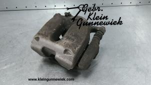 Used Front brake calliper, left BMW 5-Serie Price € 175,00 Margin scheme offered by Gebr.Klein Gunnewiek Ho.BV
