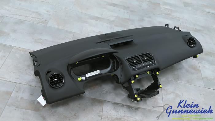 Używane Panel Opel Meriva Cena € 97,00 Procedura marży oferowane przez Klein Gunnewiek Autodemontage & Motorentechniek