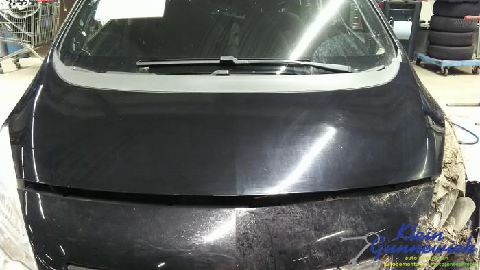 Używane Maska Opel Meriva Cena € 64,00 Procedura marży oferowane przez Klein Gunnewiek Autodemontage & Motorentechniek