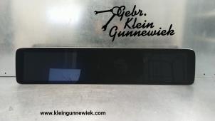 Usados Pantalla interior Mercedes E-Klasse Precio € 895,00 Norma de margen ofrecido por Gebr.Klein Gunnewiek Ho.BV