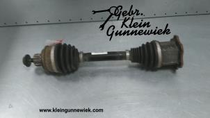 Usagé Arbre de transmission avant droit Audi A5 Prix € 145,00 Règlement à la marge proposé par Gebr.Klein Gunnewiek Ho.BV