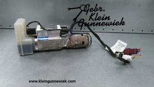 Used Convertible motor Mercedes E-Klasse Price € 450,00 Margin scheme offered by Gebr.Klein Gunnewiek Ho.BV