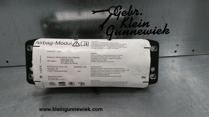 Right airbag (dashboard) from a Volkswagen Eos 2008